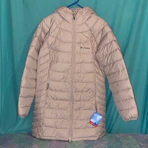 NEW Columbia SNAG TEAR FLAW Light Tan Quilted Jacket Large Flawed but New Ladies